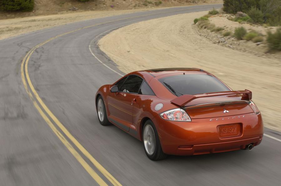 Mitsubishi Eclipse 2009 года  (фото 89 из 205)